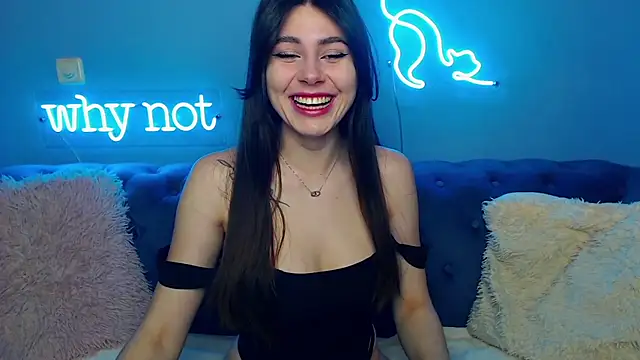 Snapshot of ViollinaLove chatting on February 28, 2025, 5:48 am ViollinaLove online show from February 28, 2025, 5:48 am