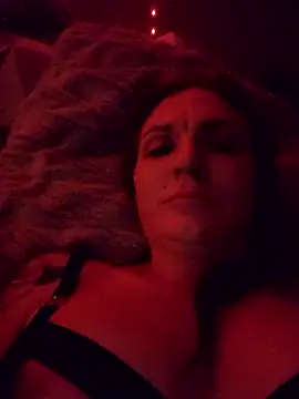 Snapshot of MaddisonX chatting on January 13, 2026, 11:25 am MaddisonX online show from January 13, 2026, 11:25 am