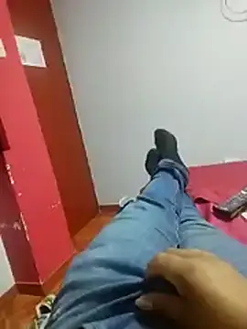 Pingon Chocolate online show from November 5, 2025, 9:40 pm