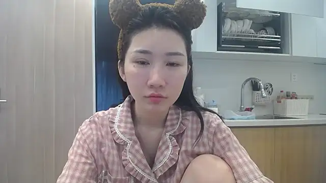 Snapshot of Asiagirll chatting on May 17, 2026, 3:06 am Asiagirll online show from May 17, 2026, 3:06 am