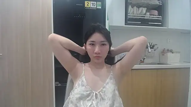Snapshot of Asiagirll chatting on May 10, 2026, 1:57 pm Asiagirll online show from May 10, 2026, 1:57 pm