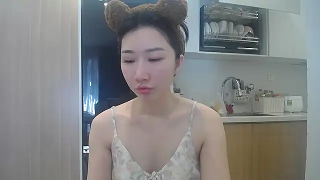 Snapshot of Asiagirll chatting on May 25, 2026, 1:49 am Asiagirll online show from May 25, 2026, 1:49 am