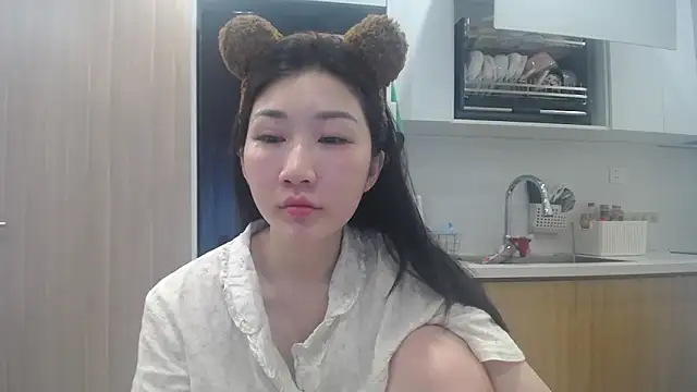 Snapshot of Asiagirll chatting on May 19, 2026, 11:56 pm Asiagirll online show from May 19, 2026, 11:56 pm