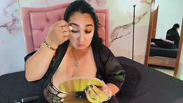 Snapshot of Eva_MilfF chatting on April 9, 2026, 1:28 pm Eva MilfF online show from April 9, 2026, 1:28 pm