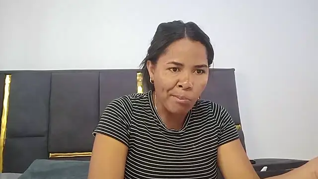 aleixane online show from March 25, 2026, 8:35 am