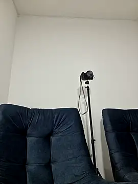 Snapshot of Dave_Jadad chatting on October 15, 2025, 6:49 pm Dave Jadad online show from October 15, 2025, 6:49 pm