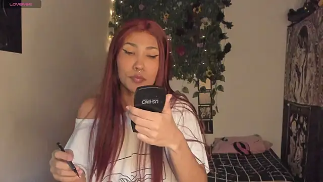 Mary Rosse1 online show from December 15, 2025, 7:52 pm