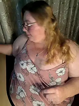 Iceprincess2bad4u online show from May 18, 2026, 6:23 pm