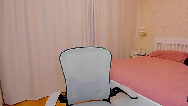 FieryHeart online show from October 18, 2025, 1:57 pm