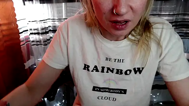 Snapshot of cold_lollipop chatting on February 23, 2025, 10:06 am cold lollipop online show from February 23, 2025, 10:06 am