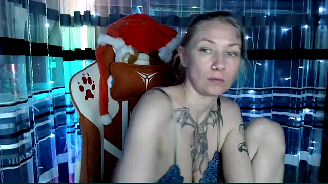 Snapshot of cold_lollipop chatting on February 9, 2026, 5:27 am cold lollipop online show from February 9, 2026, 5:27 am