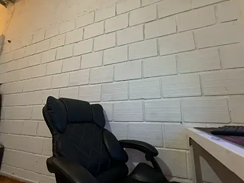 Max TheHorseDick online show from January 7, 2026, 11:32 pm