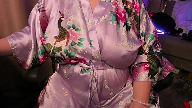 Snapshot of Anita-boobs chatting on March 19, 2026, 8:53 pm Anita-boobs online show from March 19, 2026, 8:53 pm