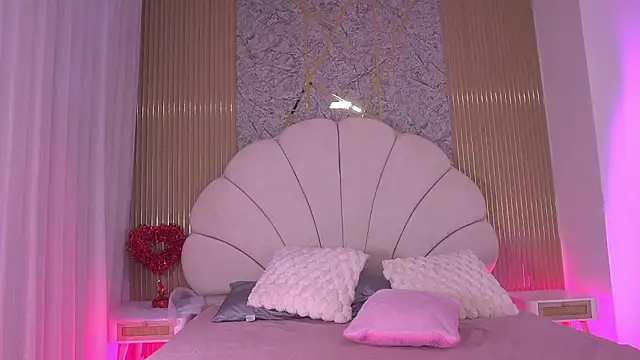 Snapshot of mssburbuja chatting on March 6, 2026, 3:12 am mssburbuja online show from March 6, 2026, 3:12 am