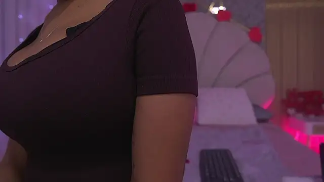 mssburbuja online show from February 11, 2026, 3:06 am