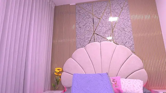 Snapshot of mssburbuja chatting on March 31, 2026, 3:19 am mssburbuja online show from March 31, 2026, 3:19 am