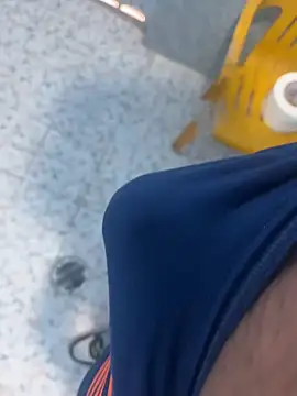 Snapshot of Elegante5222 chatting on January 14, 2026, 7:39 pm Elegante5222 online show from January 14, 2026, 7:39 pm