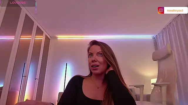 novaforyou1 online show from February 4, 2026, 8:37 pm