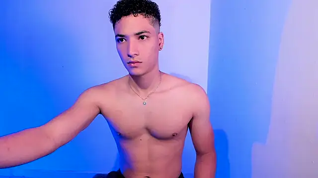 MitchellXD online show from September 21, 2025, 3:28 pm