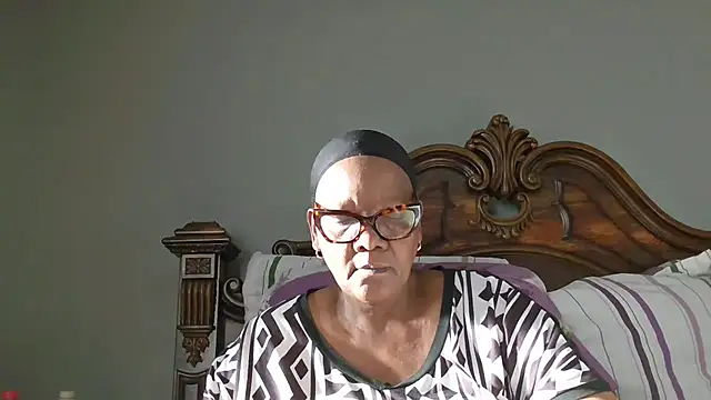 SEXYBOOBSNASS online show from November 20, 2025, 4:13 am