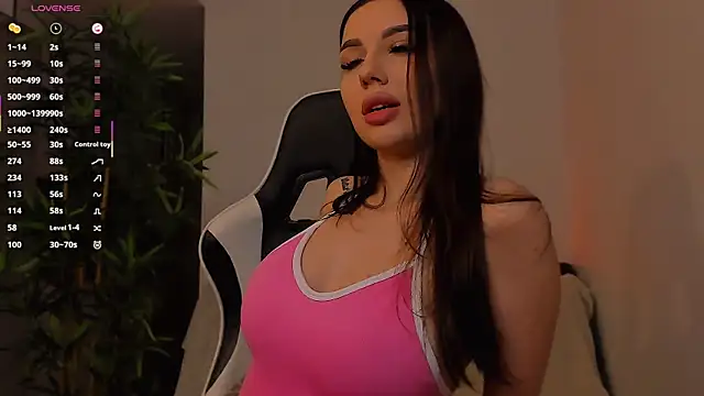 Jaylee Krys online show from December 19, 2025, 6:10 pm