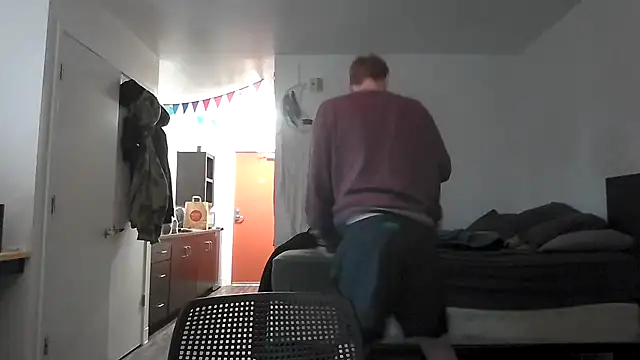 Snapshot of SilasRed chatting on December 29, 2024, 6:27 pm SilasRed online show from December 29, 2024, 6:27 pm