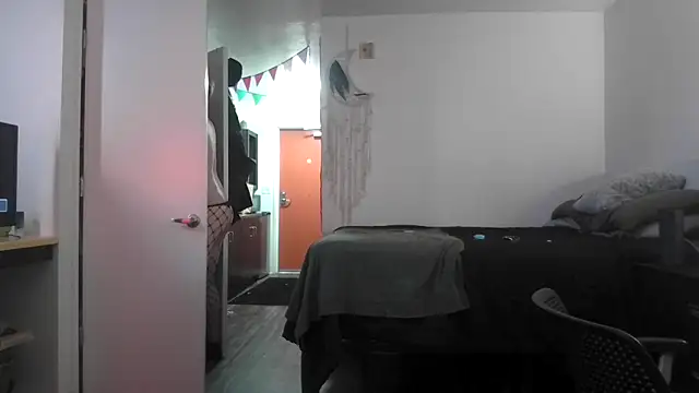 Snapshot of SilasRed chatting on January 30, 2025, 8:21 pm SilasRed online show from January 30, 2025, 8:21 pm