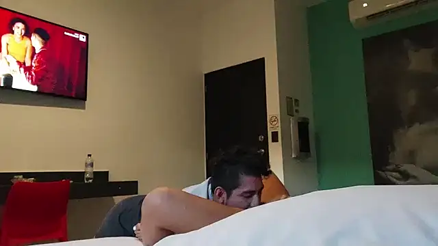 Snapshot of paolaluna03 chatting on January 20, 2025, 7:57 pm paolaluna03 online show from January 20, 2025, 7:57 pm