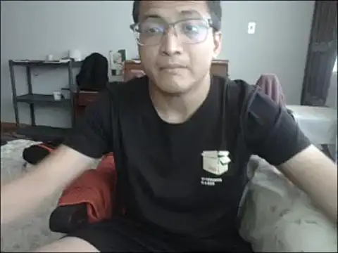 Snapshot of Mghty-cockl88 chatting on March 19, 2025, 12:56 pm Mghty-cockl88 online show from March 19, 2025, 12:56 pm