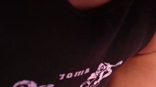 Snapshot of raven_lilith_ chatting on November 26, 2025, 3:17 am raven lilith online show from November 26, 2025, 3:17 am