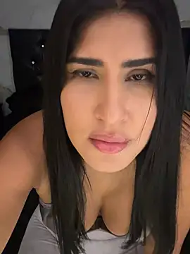 Snapshot of rosalia-04 chatting on March 15, 2026, 1:45 am rosalia-04 online show from March 15, 2026, 1:45 am