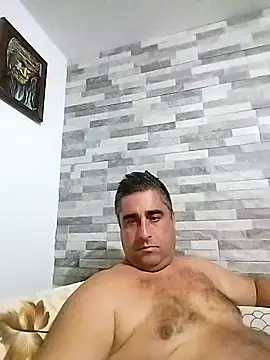 ADRIAN ADI40 online show from November 13, 2025, 3:49 pm