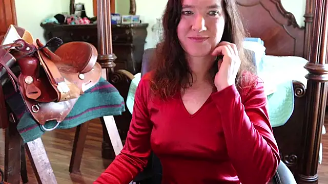 Snapshot of thornburyrose chatting on March 10, 2026, 6:45 pm thornburyrose online show from March 10, 2026, 6:45 pm