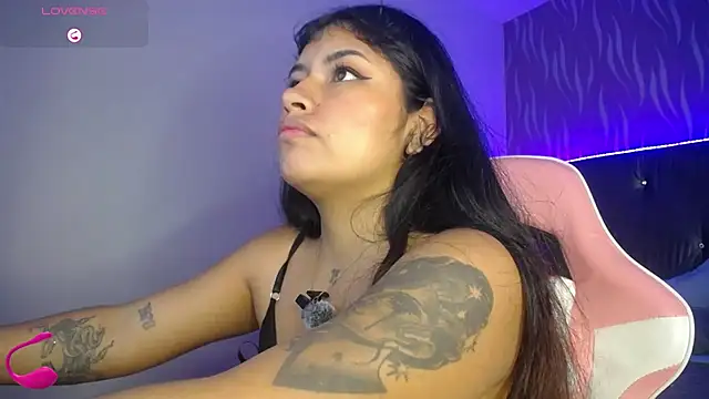 ChantalPetit online show from July 12, 2026, 12:06 pm