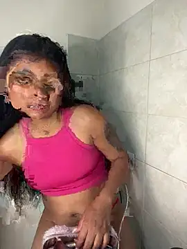 Snapshot of ChantalPetit chatting on February 27, 2026, 1:50 am ChantalPetit online show from February 27, 2026, 1:50 am