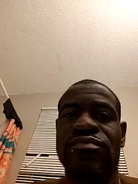 Maculine Stayr online show from December 25, 2024, 12:15 pm