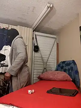 Maculine Stayr online show from January 9, 2025, 3:12 pm