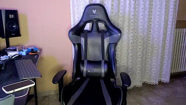 Snapshot of fernan_redsxxx chatting on February 25, 2026, 6:08 pm fernan redsxxx online show from February 25, 2026, 6:08 pm