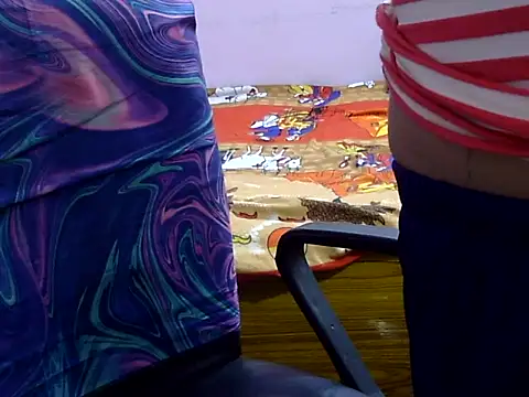 Your wild Dia online show from November 12, 2025, 6:23 pm