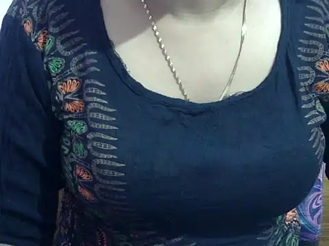 Your wild Dia online show from November 1, 2025, 5:51 pm