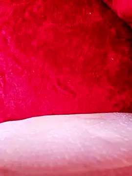 chaunguyen1993 online show from January 7, 2026, 8:19 am