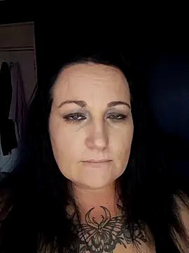 Snapshot of Couplenew2this chatting on March 4, 2025, 11:08 am Couplenew2this online show from March 4, 2025, 11:08 am