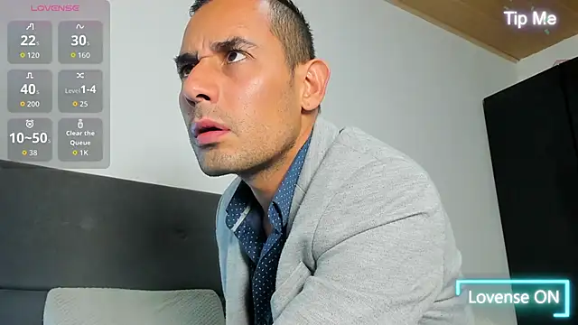 Snapshot of jhonyalzate2 chatting on April 7, 2026, 2:35 am jhonyalzate2 online show from April 7, 2026, 2:35 am