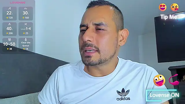 Snapshot of jhonyalzate2 chatting on February 12, 2025, 12:27 am jhonyalzate2 online show from February 12, 2025, 12:27 am