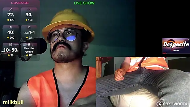 Snapshot of milkbull chatting on June 2, 2026, 10:15 am milkbull online show from June 2, 2026, 10:15 am