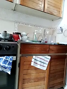 Snapshot of Vicky_Rosse chatting on March 1, 2026, 1:44 pm Vicky Rosse online show from March 1, 2026, 1:44 pm