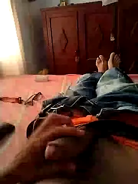 Lachuchaenlacara1988 online show from January 31, 2025, 8:22 pm