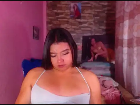 Snapshot of katrinawillff chatting on February 14, 2025, 8:42 am katrinawillff online show from February 14, 2025, 8:42 am
