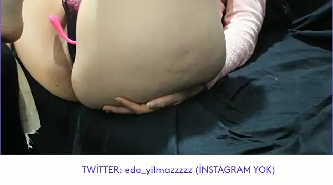 Snapshot of sexy_modelll chatting on March 11, 2025, 5:57 pm sexy modelll online show from March 11, 2025, 5:57 pm