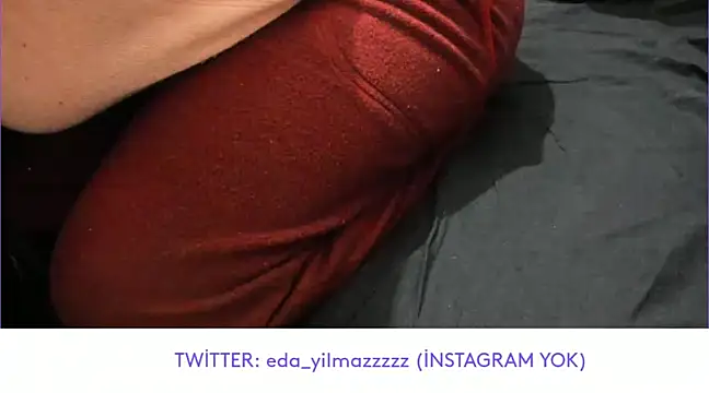 Snapshot of sexy_modelll chatting on March 9, 2025, 2:43 pm sexy modelll online show from March 9, 2025, 2:43 pm